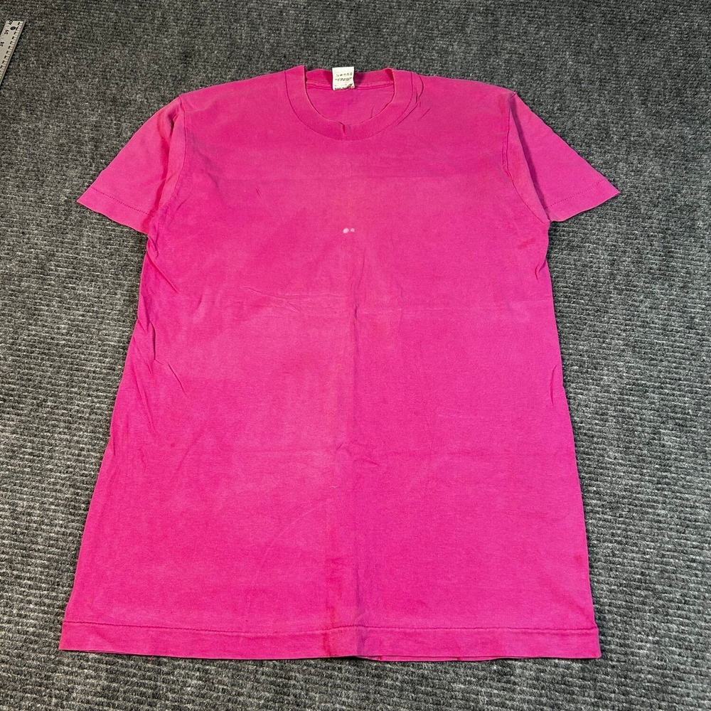 Vtg Fruit of the Loom T-Shirt Mens Medium Pink Fair Single Stitch Made in USA